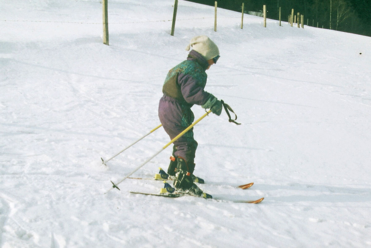 Skifahren hinterm Haus